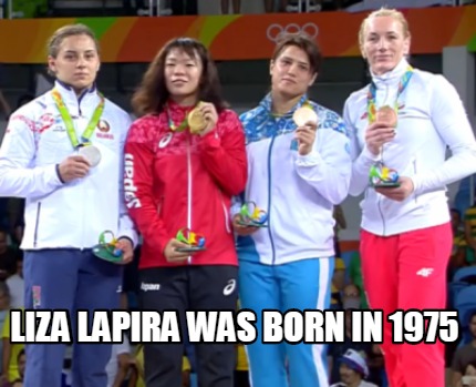 liza-lapira-was-born-in-1975450